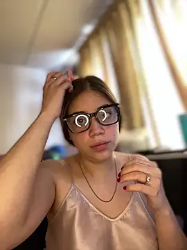 alaina blesssed online show from February 23, 3:44 pm