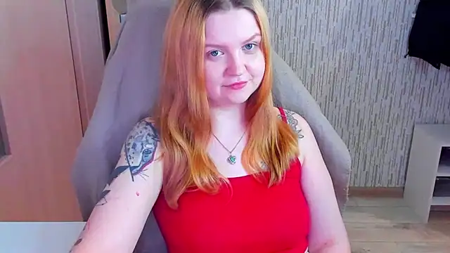 AnitaXVine online show from February 26, 6:18 pm