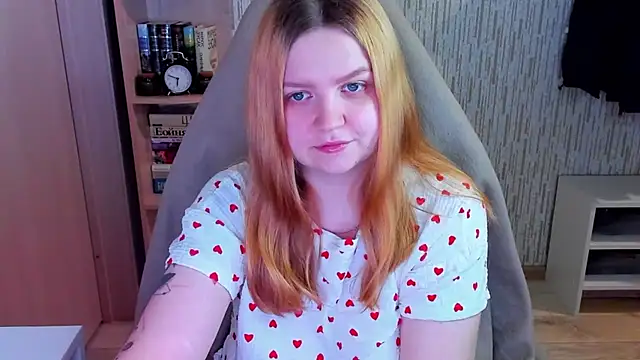 AnitaXVine online show from February 20, 5:47 pm