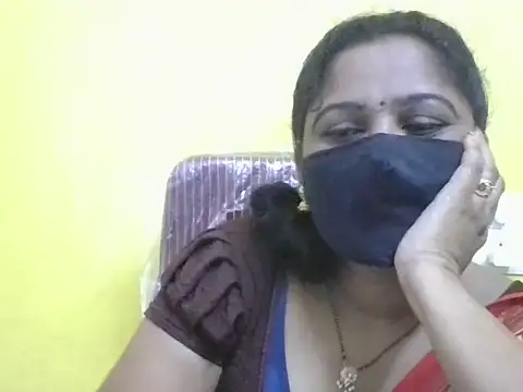 anu-reddyy online show from June 22, 3:36 am