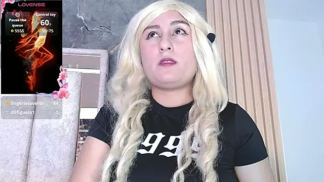 Hazumi Tsu online show from March 18, 8:08 am