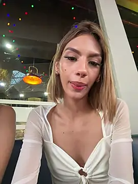 amy-dexter- online show from February 26, 10:31 pm