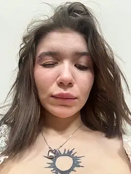 MilliDoll online show from February 28, 11:37 pm