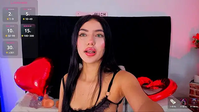 Abby Bennett online show from February 13, 8:10 pm