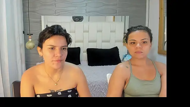 Veyra sereny online show from April 3, 2:53 am