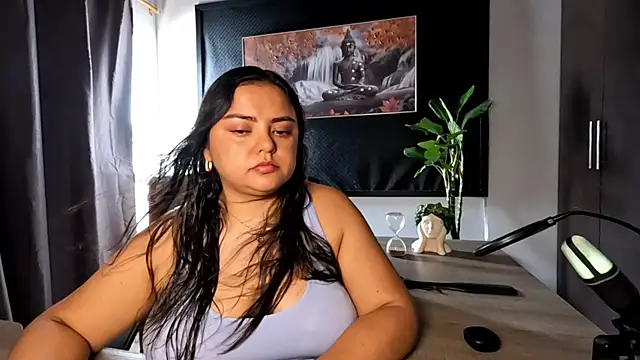 AzaraOnyx online show from July 12, 2:29 pm
