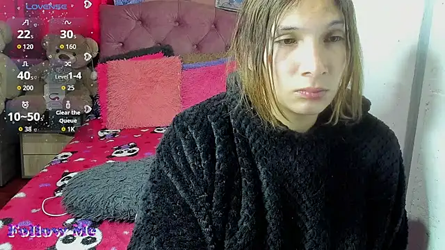 Tiffanny bunny97 online show from March 18, 9:42 pm