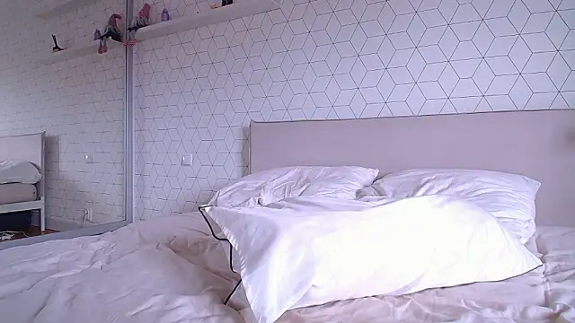 Kfods  online show from February 19, 12:16 pm