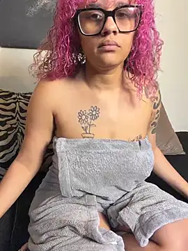 VelvetVixen 735 online show from July 26, 12:35 pm