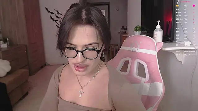 ShayL1sse online show from February 26, 10:36 am