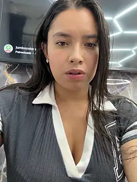 Miss Bella Flame online show from March 30, 7:24 pm