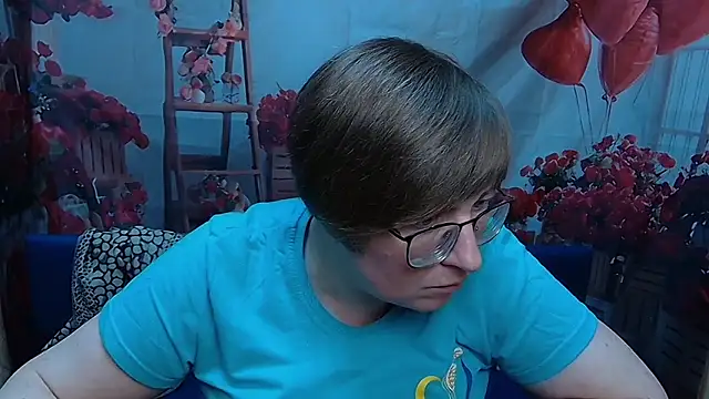 RadaChudna online show from March 18, 2:22 pm