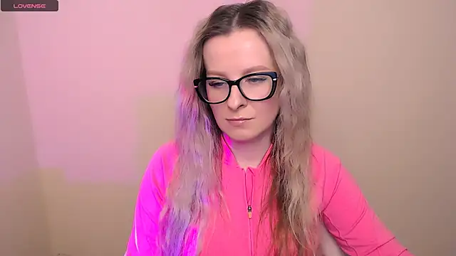 AnnePeach online show from March 17, 6:12 pm