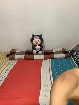 GREEN BOYS online show from June 6, 7:31 pm
