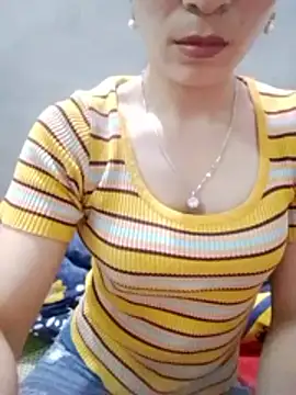 Thobaby112 online show from April 15, 7:09 am