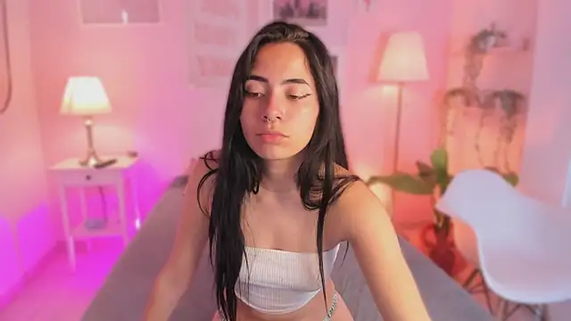 Ivyy sweet  online show from April 13, 8:09 pm