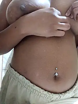 raposasexy724 online show from March 23, 12:50 am