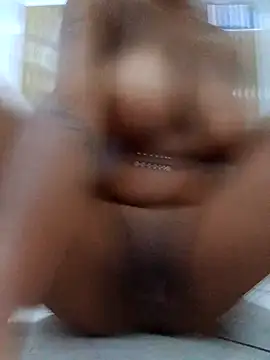 raposasexy724 online show from February 14, 9:39 pm