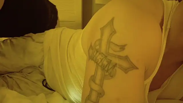 HarleyBARBIE420 online show from March 18, 7:46 am