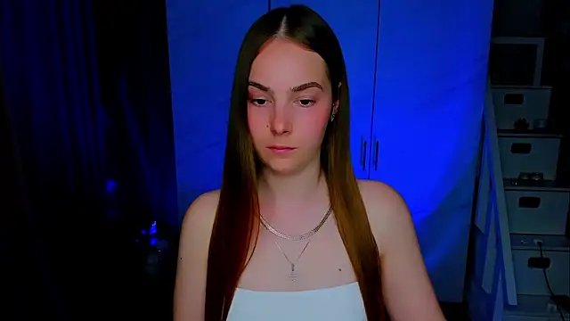 Maddy Wood  online show from June 2, 4:19 pm