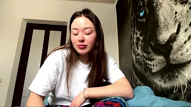 AudieGravely online show from March 13, 3:19 am