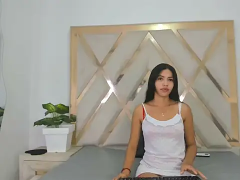 Carlotaasm online show from March 24, 5:24 am