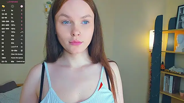 LeilaErcolani online show from May 29, 9:46 pm