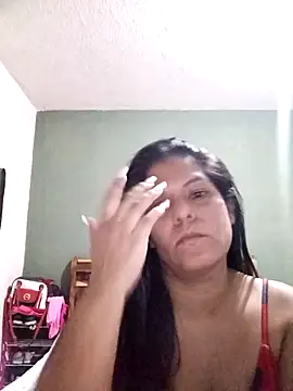 Catleya325 online show from March 4, 1:07 pm