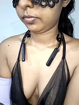 ASHANYA JAYASOORIYA online show from June 18, 6:26 am