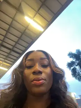 ZarahFerreira online show from July 2, 11:22 pm