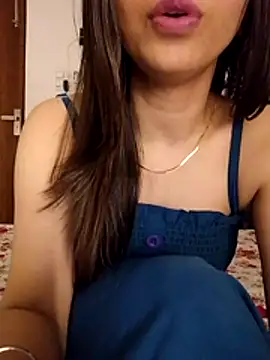 cute girl 29 online show from July 24, 6:17 pm
