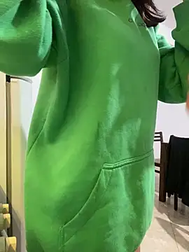 tuputa420 online show from April 17, 4:36 am