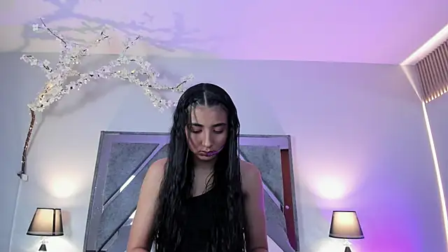 cloe taylor  25 online show from March 3, 1:17 pm