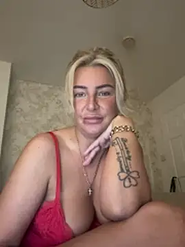 Gypsyrose x1 online show from February 24, 9:24 pm