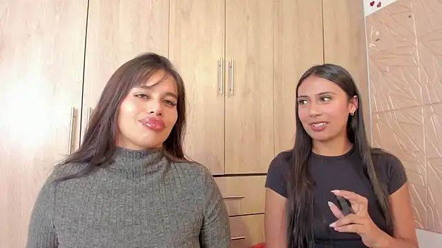 Tifqueen online show from April 9, 6:13 pm