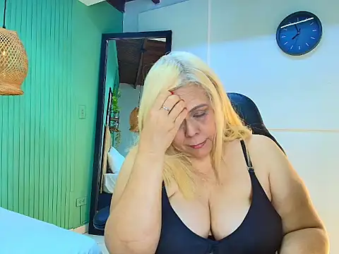 eva colen50 online show from February 28, 7:46 pm