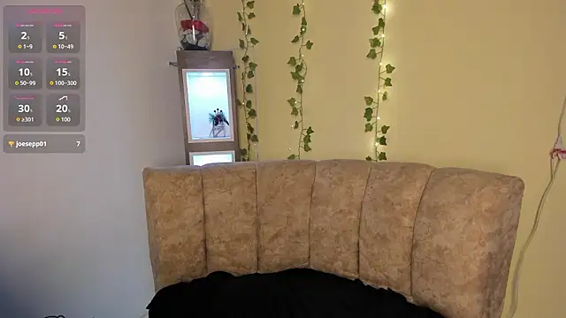 little  eva online show from March 13, 8:32 pm