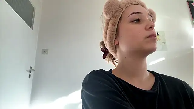 SourMidday online show from March 17, 3:38 pm