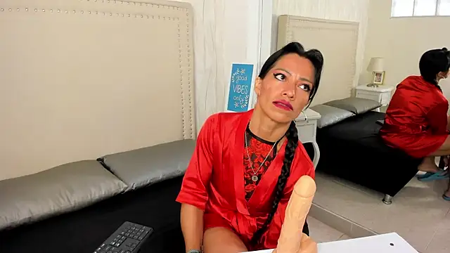FernandaAvilax online show from May 28, 6:06 pm