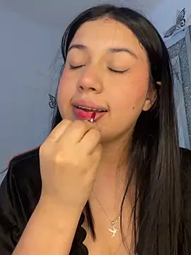 scarleth marquezz online show from May 17, 3:16 am