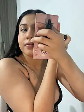 scarleth marquezz online show from June 2, 2:56 am