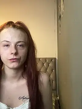 Louise Burnett online show from February 25, 8:29 pm