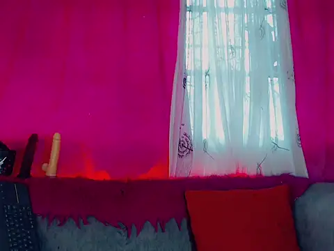 DeboraGill online show from April 16, 9:14 pm