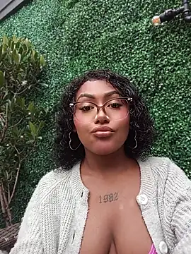 Emma Dancer online show from April 16, 10:01 pm