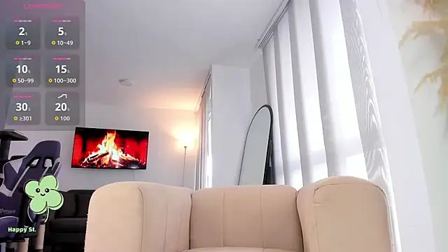 sofiawiliams online show from March 17, 12:42 pm