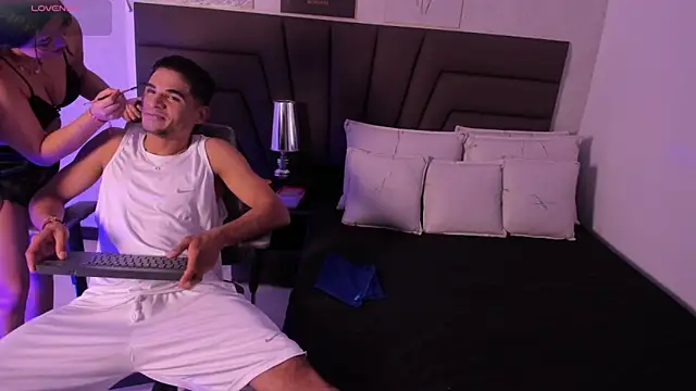 JhoanAndScarlet online show from February 27, 3:39 am