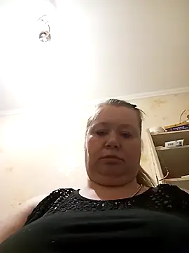 KiraStanton online show from April 1, 9:34 pm