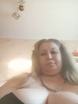 KiraStanton online show from July 28, 4:39 pm