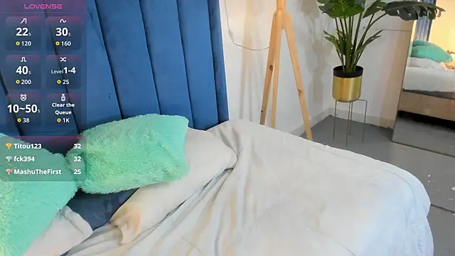  jamiila online show from March 11, 6:54 pm