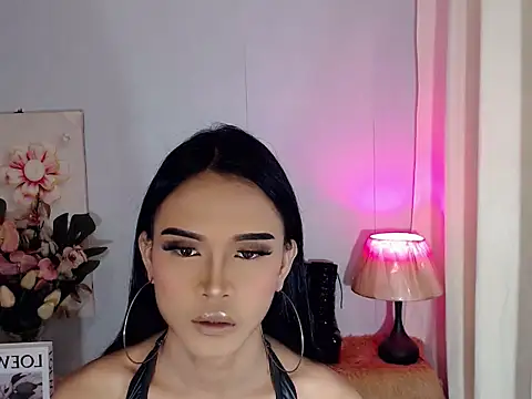 AevaMARIE HILTON online show from July 25, 4:25 pm